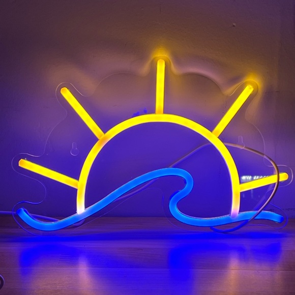 LED Neon Retro Sun Wave Accent Light - Picture 4 of 6